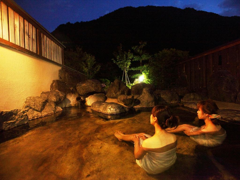 Konji Ryokan Hotel Takayama  Exterior foto